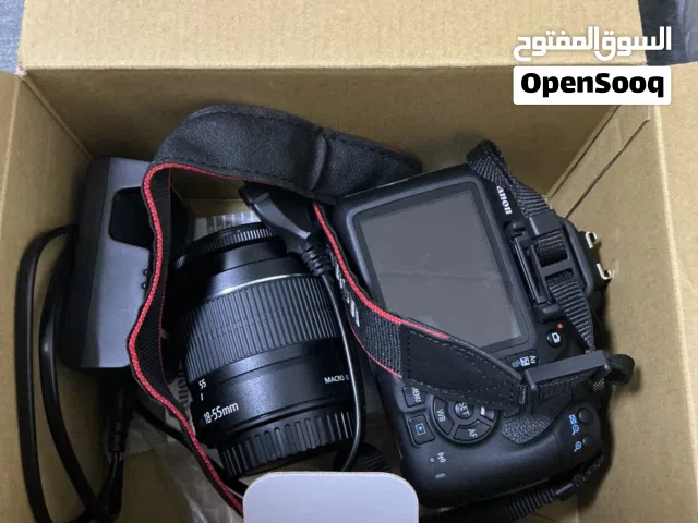 كاميرة كانون 2000 D