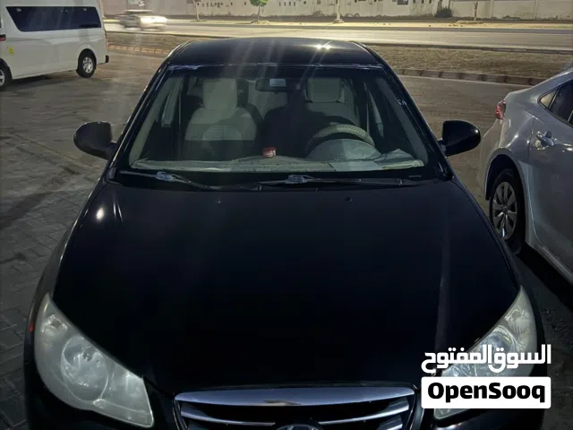 2010 هيونداي النترا SE