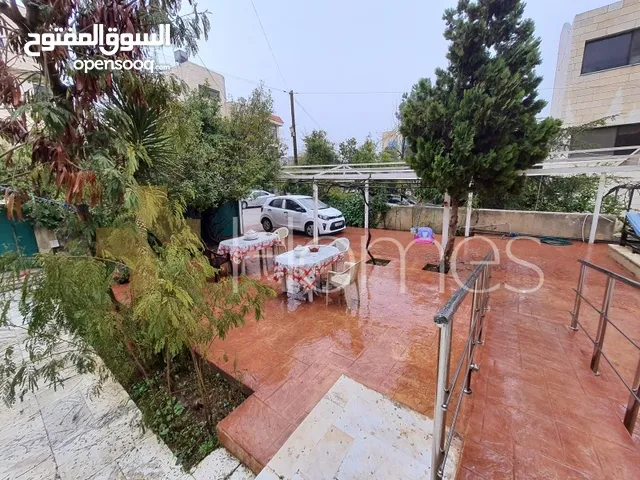 600 m2 More than 6 bedrooms Villa for Sale in Amman Mecca Street