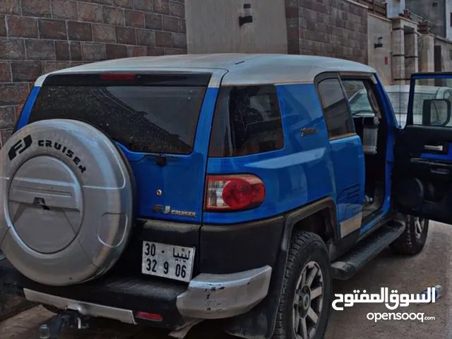 Used Toyota FJ in Tripoli