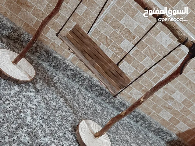 ارجوحة خشبية