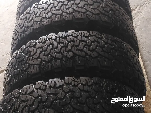 LandSpider 17 Tyres in Misrata