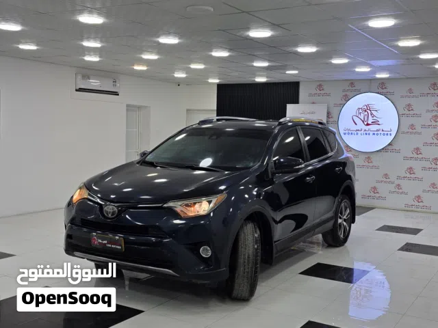 Toyota RAV4 موديل 2017 فئة XLE سيارة عملية واقتصادية ومناسبة للاستخدام اليومي والسفر
