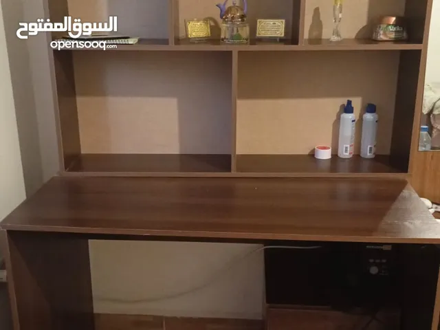 مكتب خشب للبيع بسعر مغري
