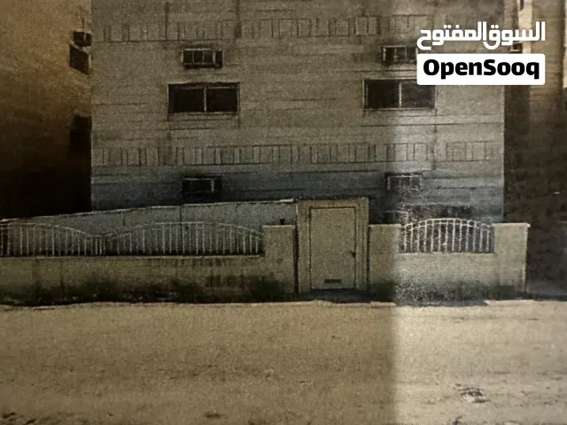 500 m2 More than 6 bedrooms Townhouse for Sale in Farwaniya Jleeb Al-Shiyoukh