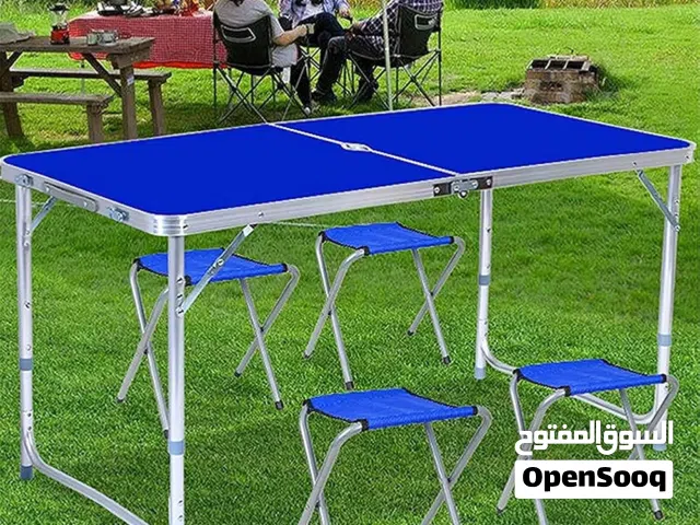 طاولة مع 4 كراسي قابلة للطي للرحلات كراسي قابلة للحمل بارتفاع قابل للتعديل، طاولة طعام  داخلية وخارج