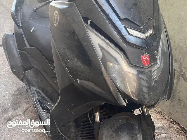 دراجة تارو للبيع بسعر طري قانوني ضفة مكسور عليها 3 اشهر مطور 125