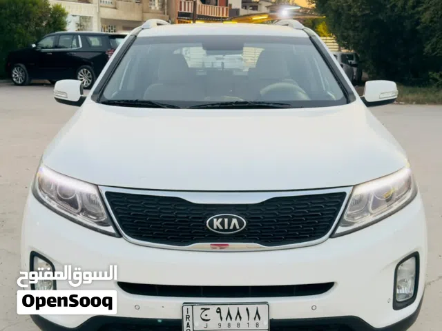 2014 كيا سورينتو Standard
