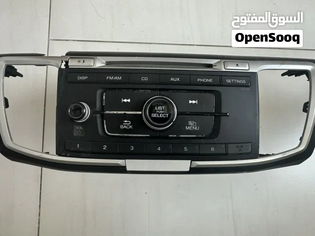2014 Honda Accord Coupe Original Stereo Assembly unit with Trim
