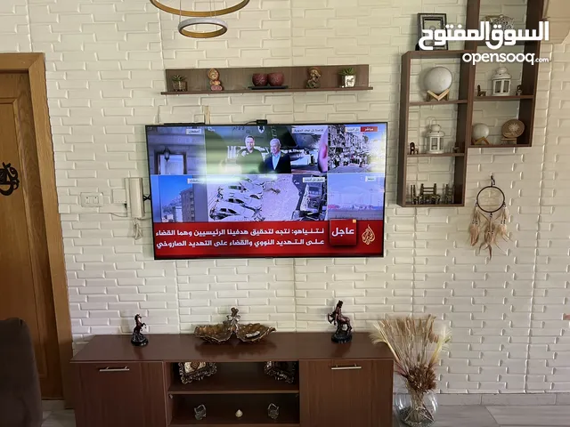 ديكور شاشة تلفزيون