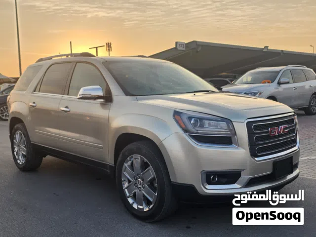 Used GMC Acadia in Sharjah