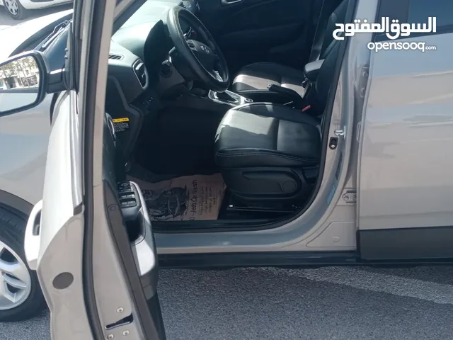 اعلان بيع سيارة خصوصي