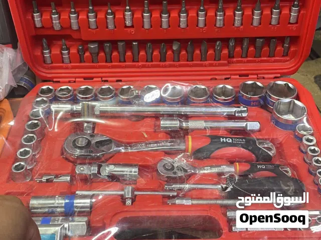 معدات صناعيه ولوازم الورش وزرجينات وعدد يدويه