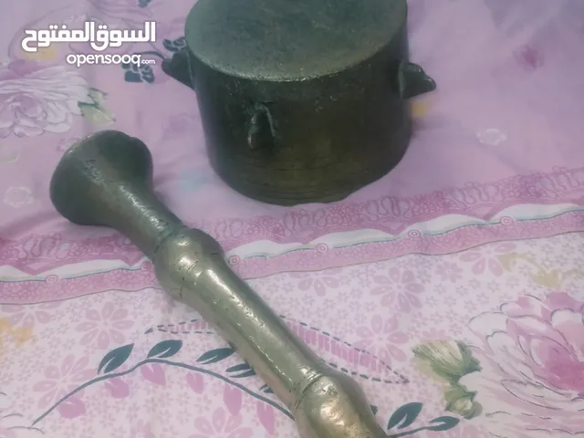 هون نحاس قديم جدا وثقيل جدا للبيع