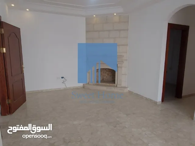 190 m2 3 Bedrooms Apartments for Sale in Amman Um El Summaq