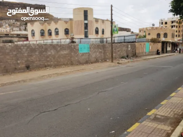 3333 m2 More than 6 bedrooms Villa for Sale in Sana'a Al Wahdah District