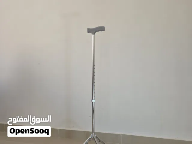 عكاز رباعي الأرجل متين جدا جديد غير مستعمل (عكاز)