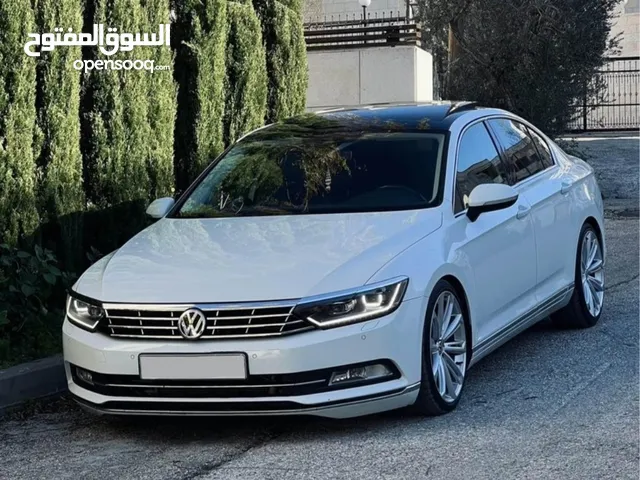 باسات B8.    VW