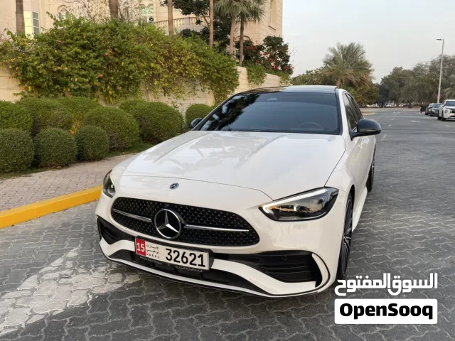 مرسيدس الشكل الجديد خليحي موديل 24 تبارك الرحمن بحالة الوكاله تحت الضمان مشي قليل وعليها كونتراكت.