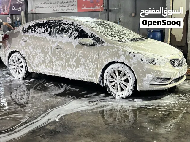 2014 كيا سيراتو Standard