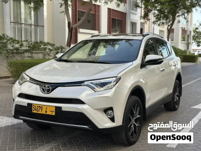2018 تويوتا راف فور Limited