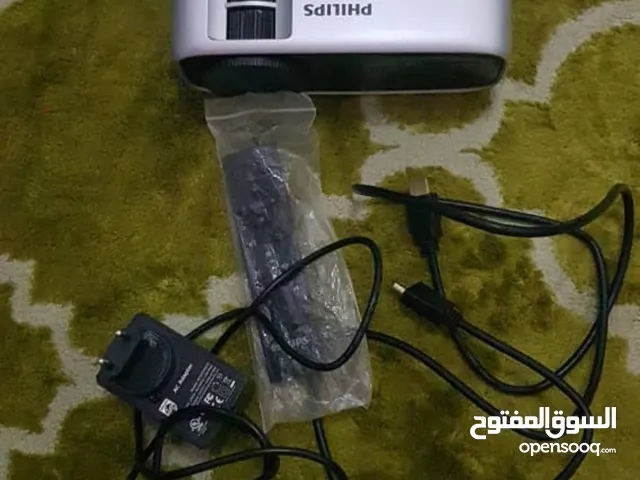 بروجكتر فيلبس اصلي حجم متوسط بجميع ملحقاته استتمال بسيط سعر 600ديناررقم الهاتف