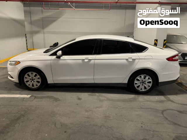 Ford Fusion 2014 ( GCC Specifications ) Mid Option Family Use Car