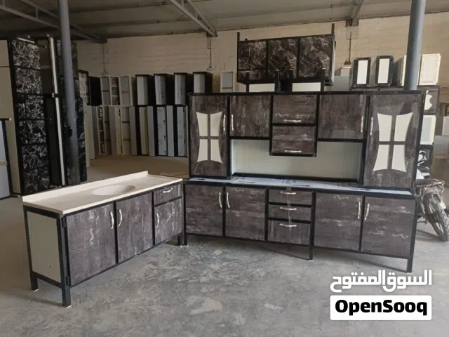 كاونتر مترين ونص مع ملحق مترين ونص.  مع سنك مرمر متر ونص