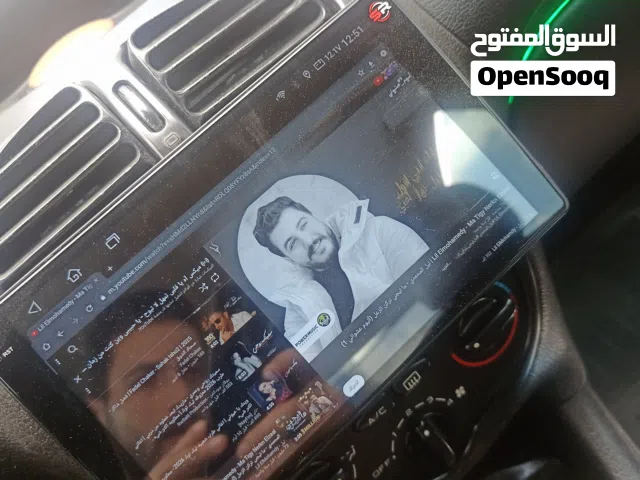 شاشه سياره اس ار من الربيع   مستعمله اقل من سنه كفالاتها معها 3 سنوات