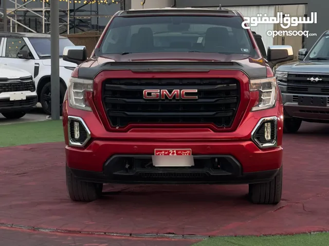 Used GMC Sierra in Ajman