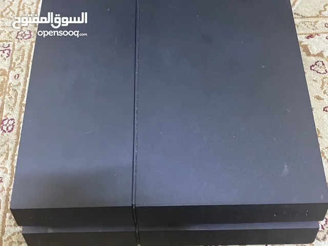 PlayStation أربعة للبيع