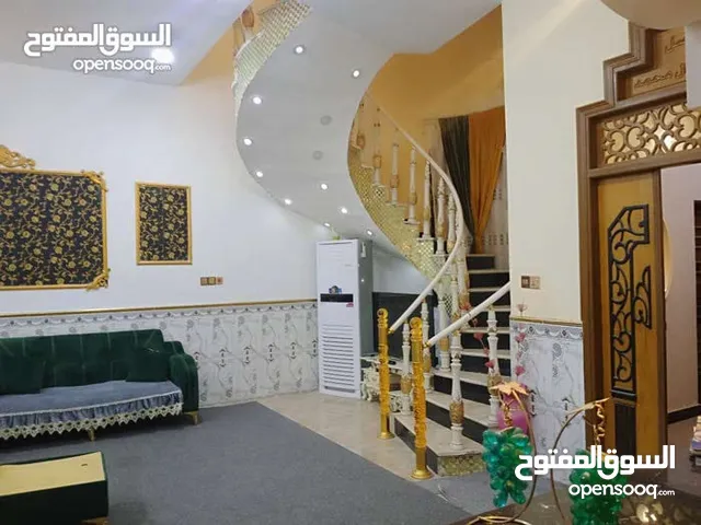 275 m2 More than 6 bedrooms Townhouse for Rent in Basra Khaleej