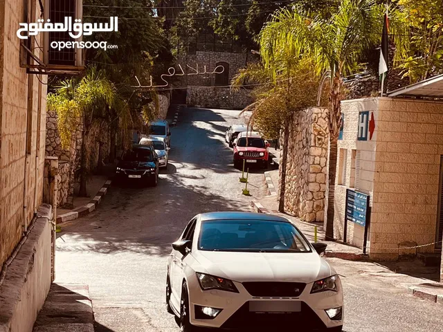 Used Seat Leon in Salfit