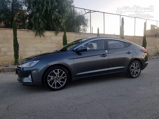 هونداي افانتي 2020