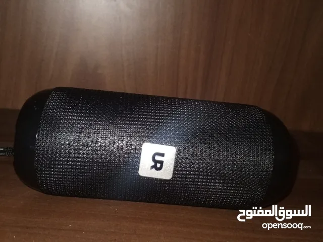 سبيكر بلوتوث نوعية جيدة جدا صوتها حلو عدد 5 قطع
