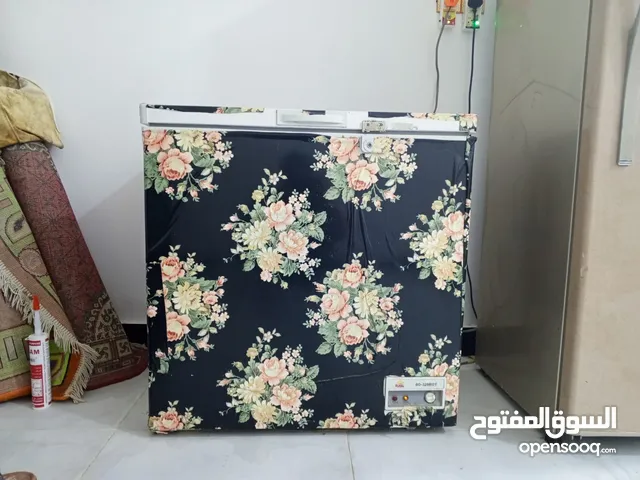 مجمدة للبيع