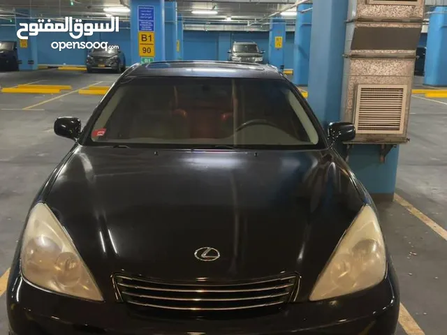 New Lexus ES in Abu Dhabi
