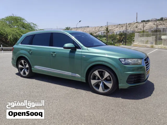 2017 أودي Q7 Standard