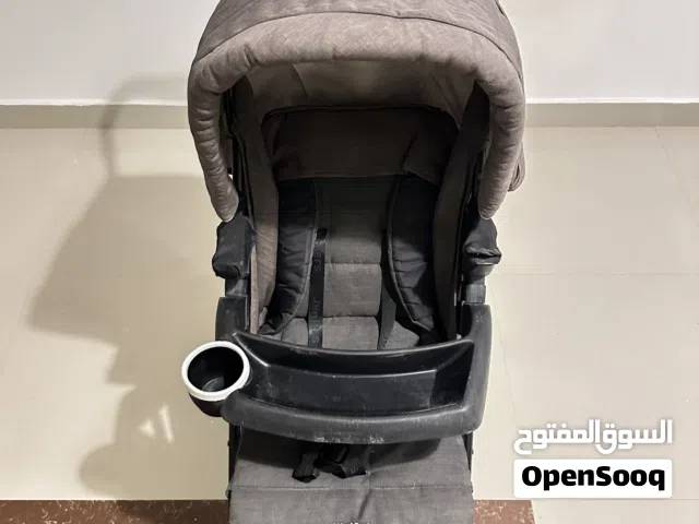 عربة أطفال Junoirs موديل حديث - بحالة ممتازة جداً