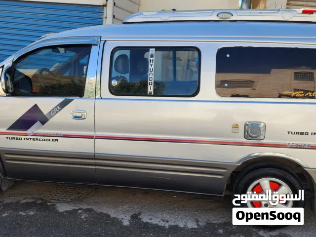 2006 هيونداي H1 GL