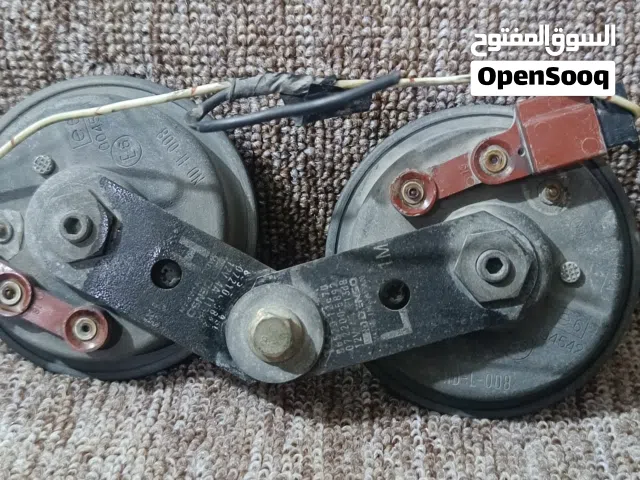 هورنات سيدان فيشة حمراء