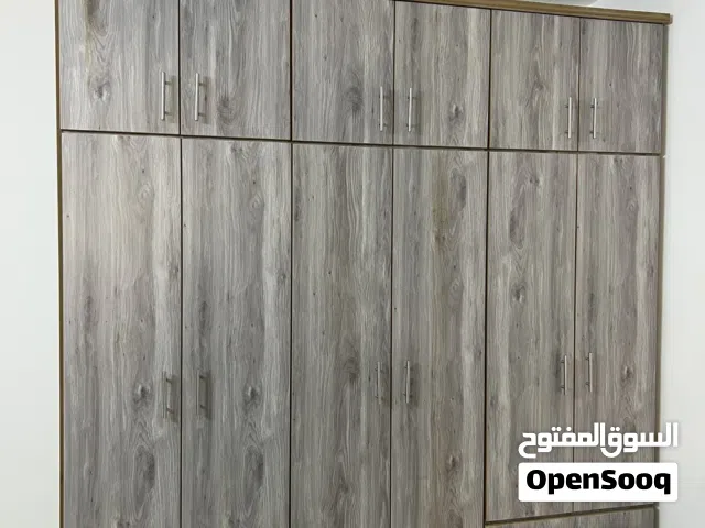 خزانة ملابس