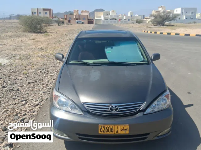 2003 تويوتا كامري XLE