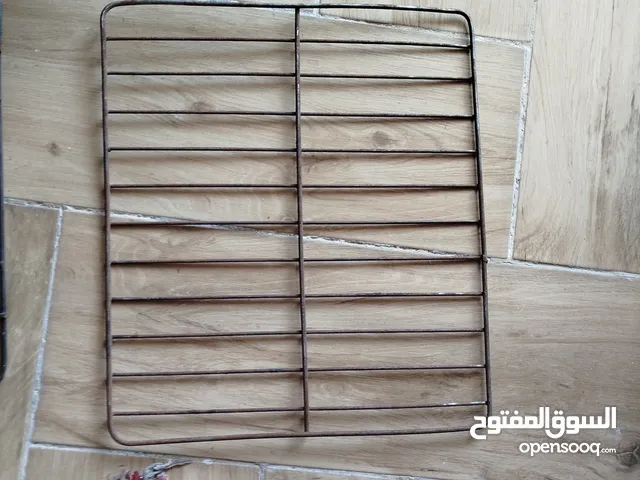 رف فرن بوتاجاز حديد 37*32 والثانى 33*33