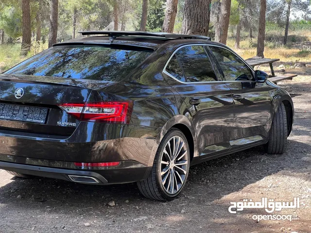 skoda superb