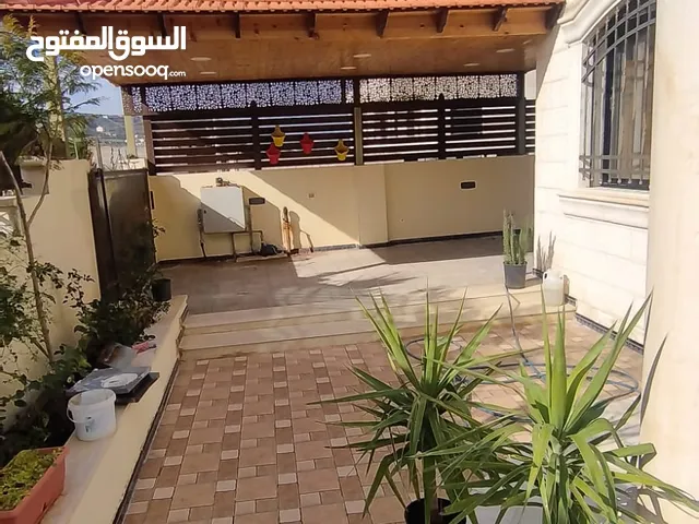 530 m2 More than 6 bedrooms Villa for Sale in Zarqa Um Rummanah