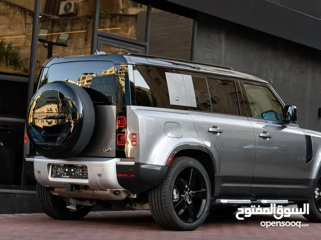 SUV Land Rover in Amman