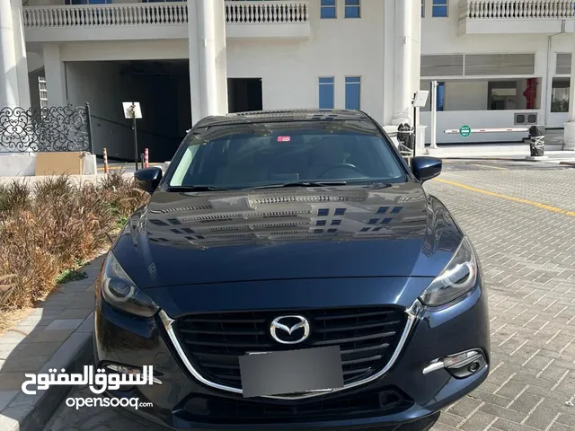 Mazda 3 V / SR 2018 perfect condition 1.6L full option/sunroof