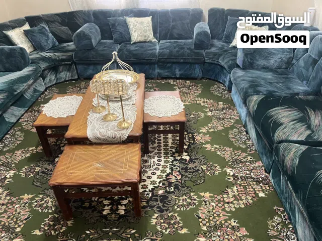 طقم كورنر للبيع بحاله ممتازه