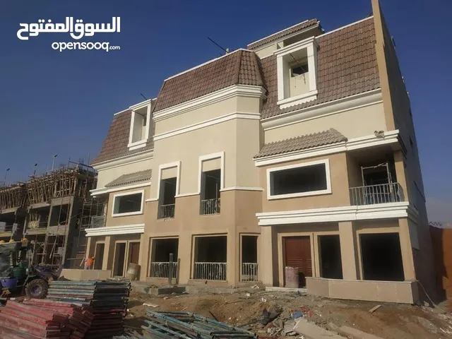 اس فيلا 4 غرف للبيع فى كمبوند سراي القاهرة الجديدة بخصم 120% لزيادة المقدم Sarai New Cairo